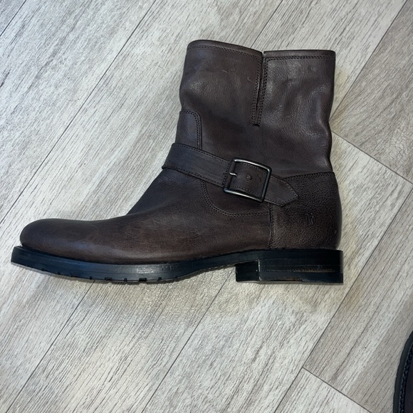 Women’s Frye Veronica Leather Buckle Moto Booties 8 1/2B NWOB - Picture 3 of 8